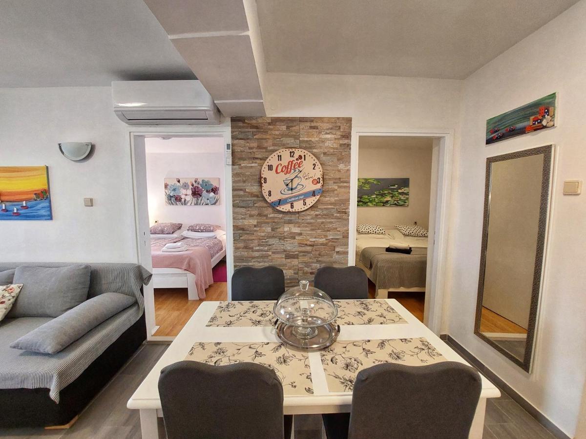 Apartments Dumic Crikvenica Luaran gambar